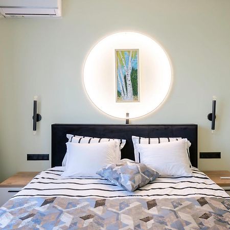 Urban Charm & Comfort - Chic 2Bd In Prime Location By Flat Mаnager Sofía Exterior foto
